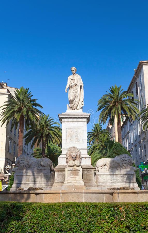 אז'אקסיו Charmant T2 Au Coeur De La Rue Fesch מראה חיצוני תמונה